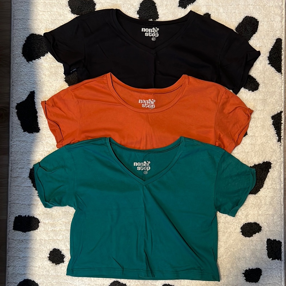 Set of 3 Crop Tops!